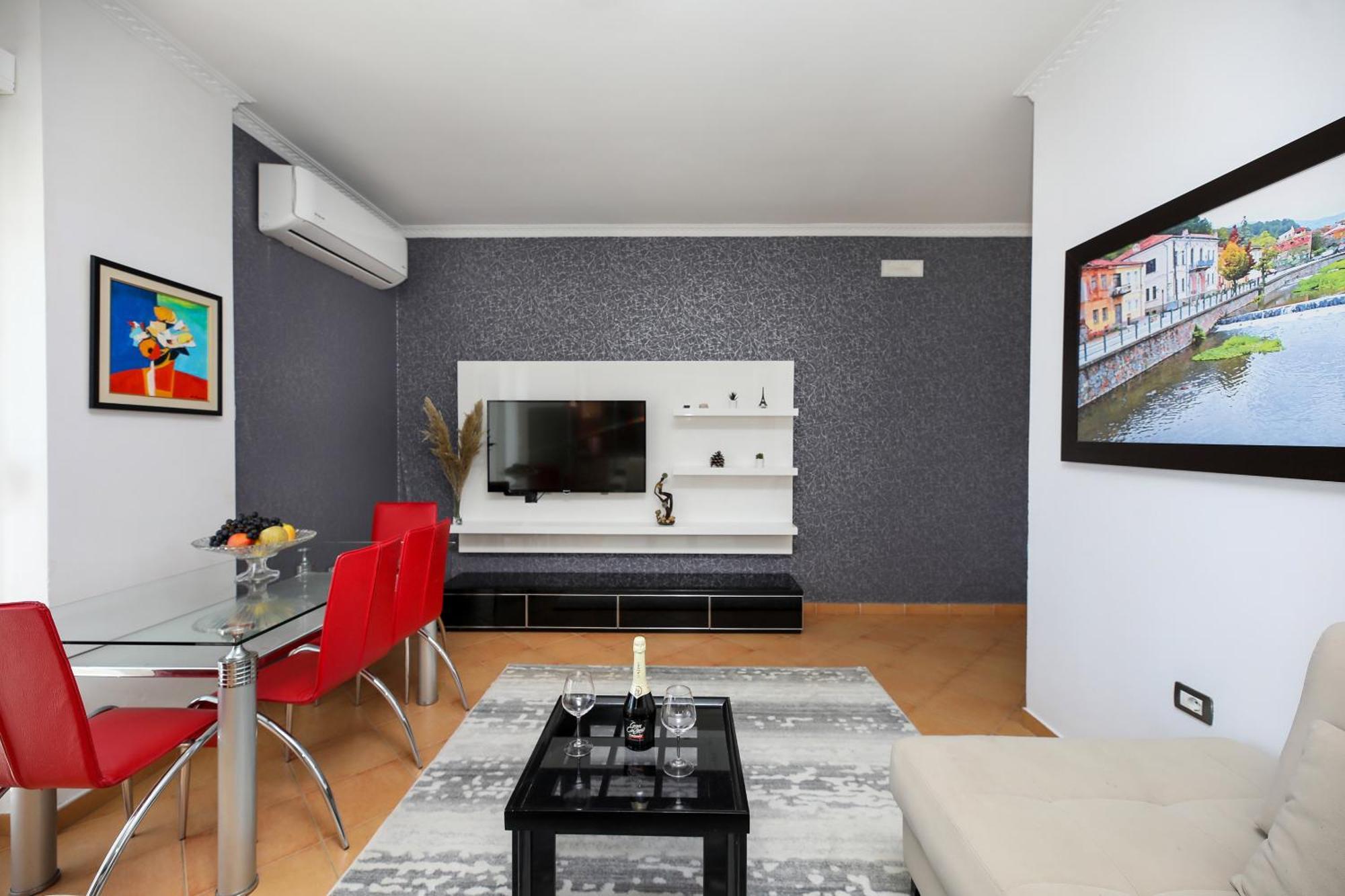 Jimi Apartments 2 Vlorë Buitenkant foto